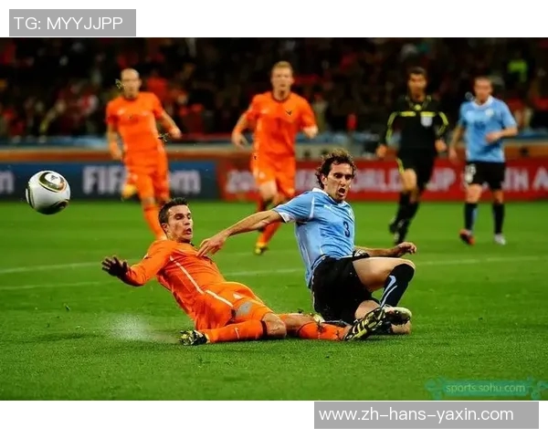 罗马足球的辉煌历史与文化传承探索之旅 罗马足球的辉煌历史与文化传承探索之旅